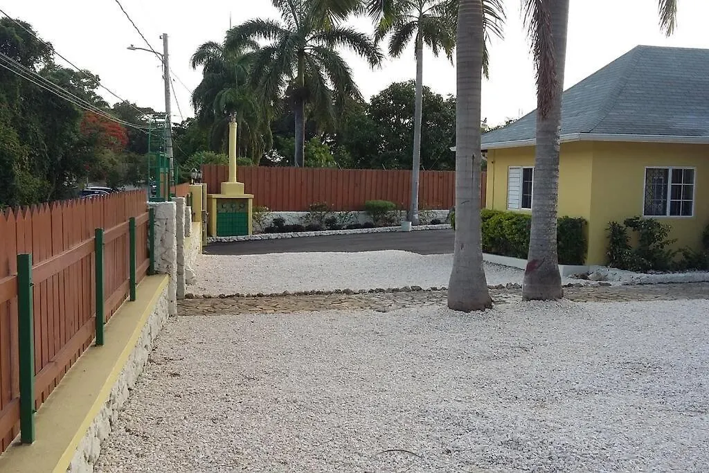 Apartamento 3 Bdr Apt #2 At Ramparts Near Sangster Airport Montego Bay
